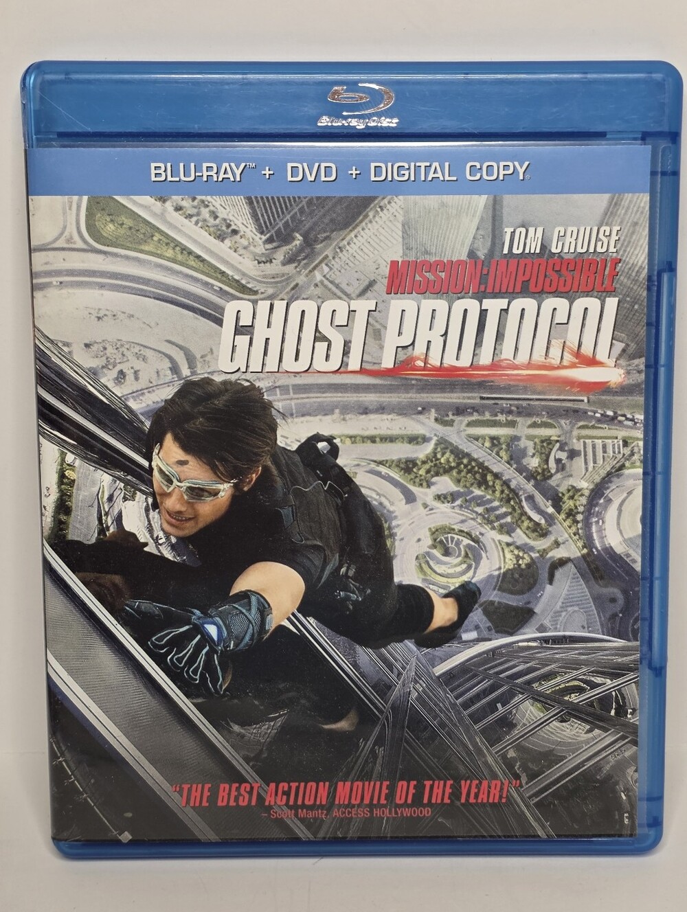 Blue Ray + Dvd Digital Copy Of Mission Impossible Ghost Protocol With Tom Cruise